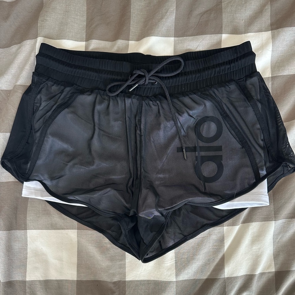 Alo Yoga Ambience Shorts